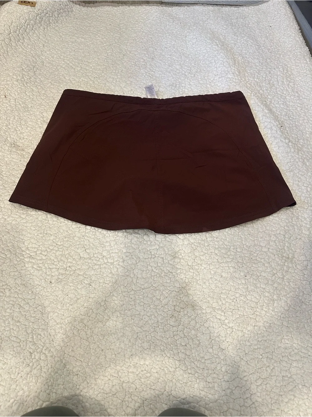 ALO Yoga Women's Mini Skirt in Dark Maroon